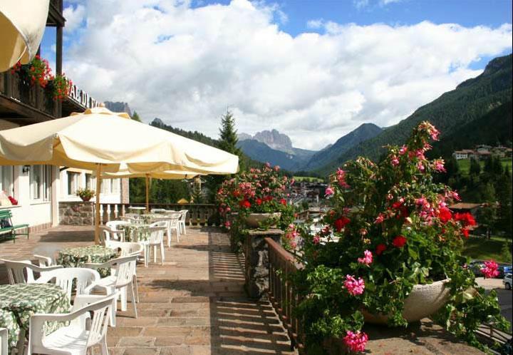 Hotel Val Di Fassa Soraga Exteriér fotografie